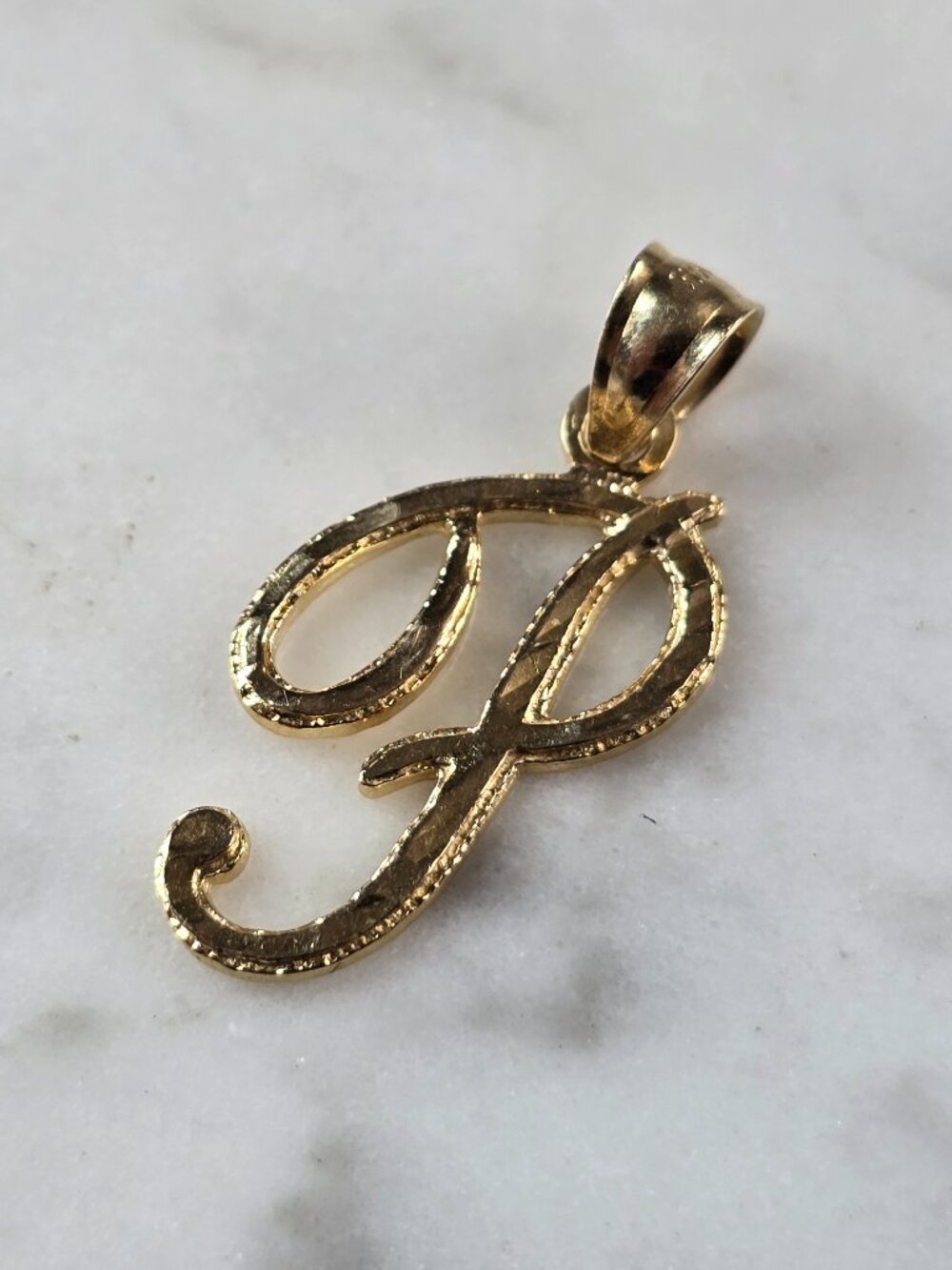 Womens Vintage Estate 14k Gold Initial "P" Pendant 1.2g E5714